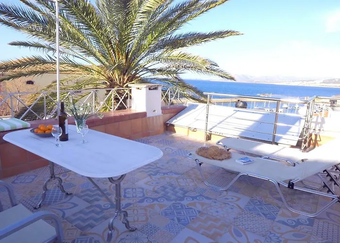 Venetian House ハニア